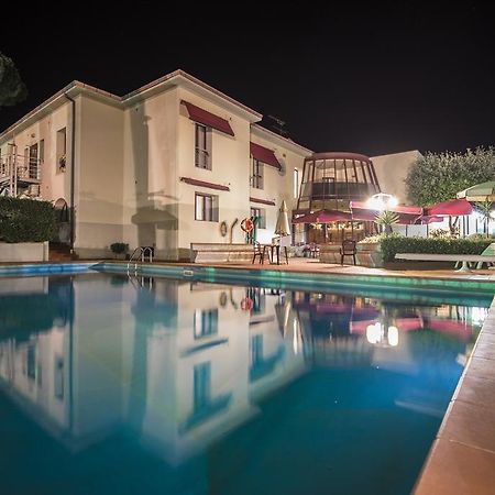 Hotel Kon Tiki 산빈첸초 외부 사진