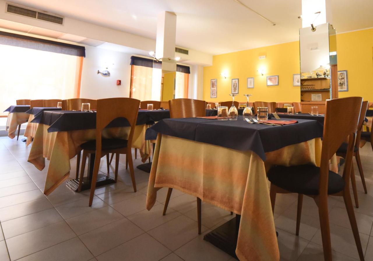 Hotel Kon Tiki 산빈첸초 외부 사진